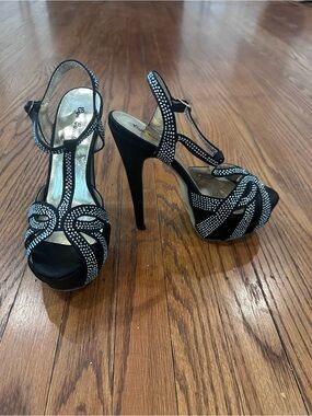 Eye Candie Black Rhinestone Platform Heels - Women's 6.5